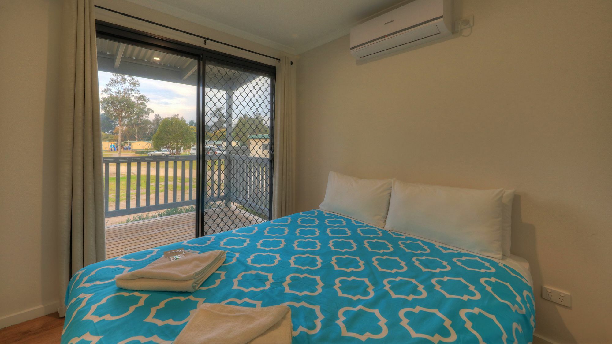 Eden Gateway Holiday Park Bagian luar foto